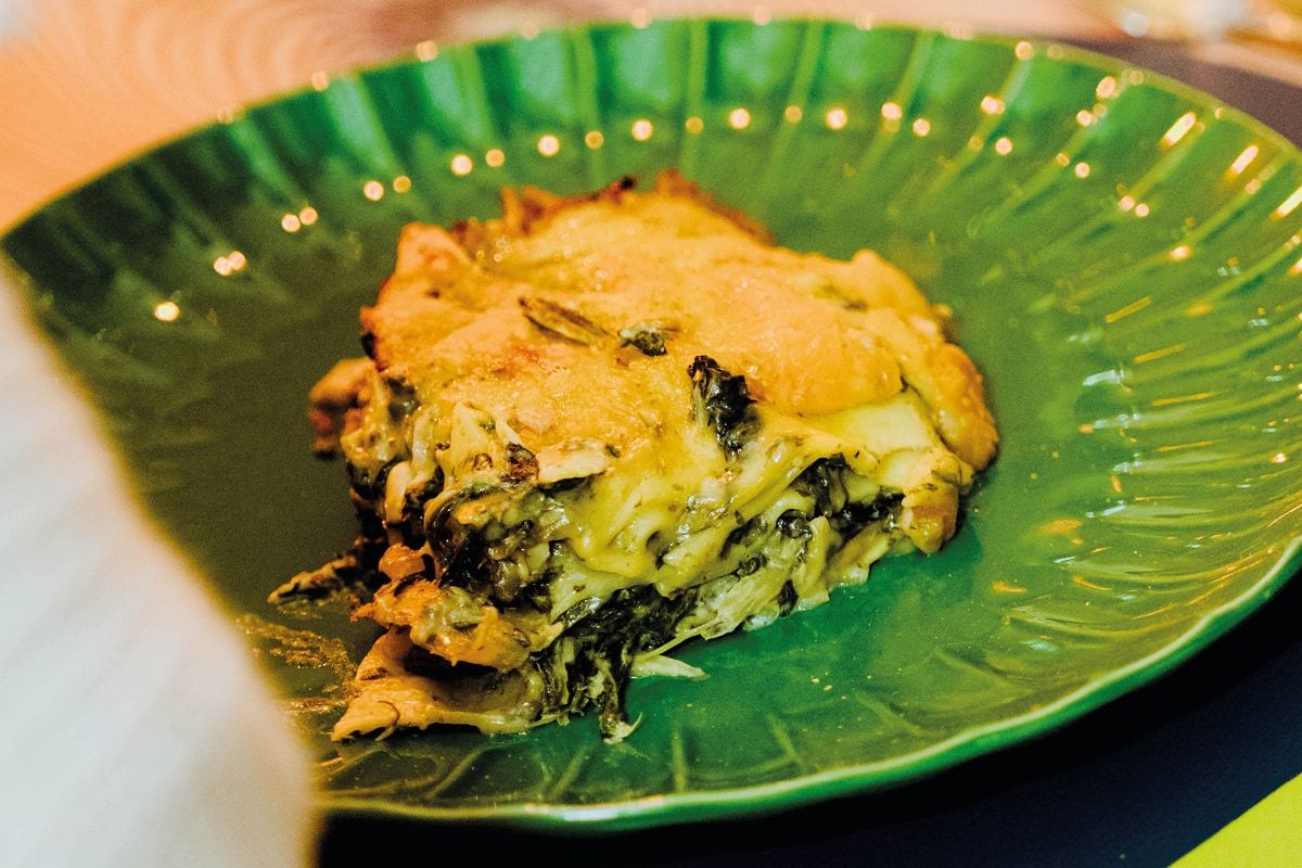Brez’n-Knödel mit veganer Pilzsoße